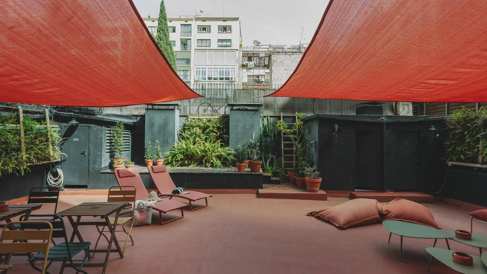 Piulet Hostel location